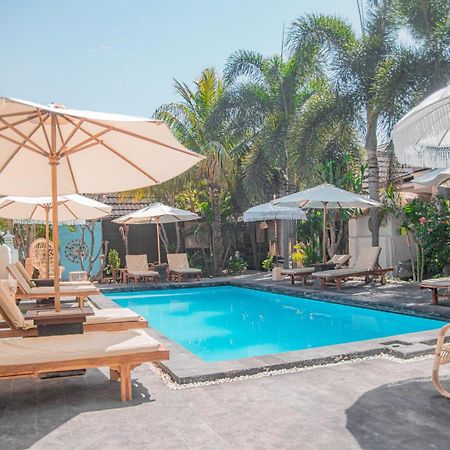 Color Cottage Gili Air Luaran gambar
