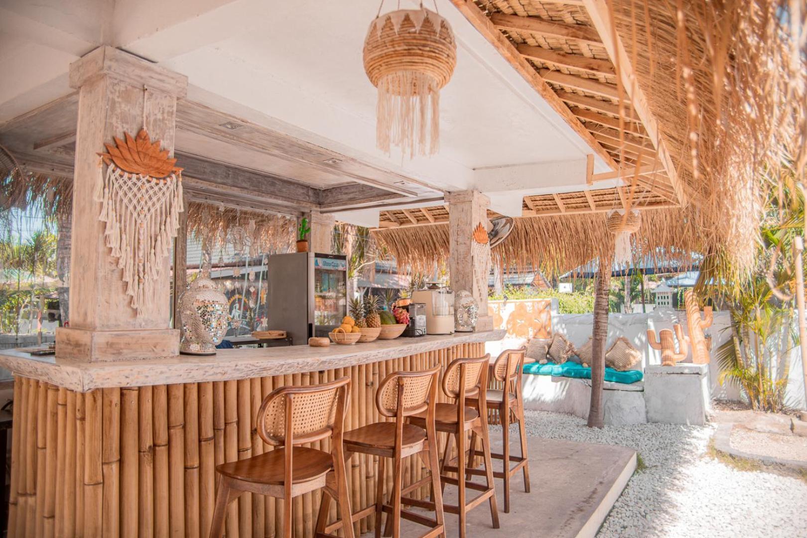Color Cottage Gili Air Luaran gambar